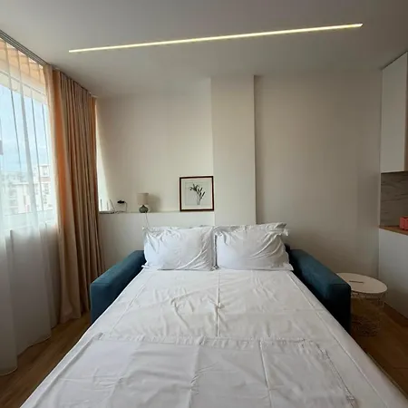 Bora Tirana